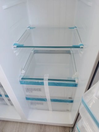 Frigorífico Americano Midea 950€