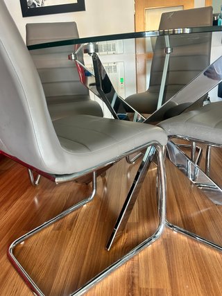 Juego de 4 sillas comedor polipiel gris