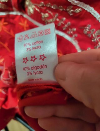 Blusa roja Flamenco bordada