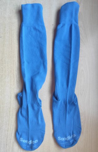 Medias azules para Fútbol de marca Sondico Talla M