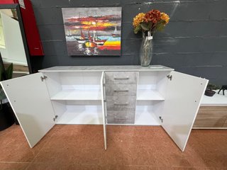 Recibidor moderno blanco y gris
