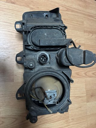 Faro BMW E36