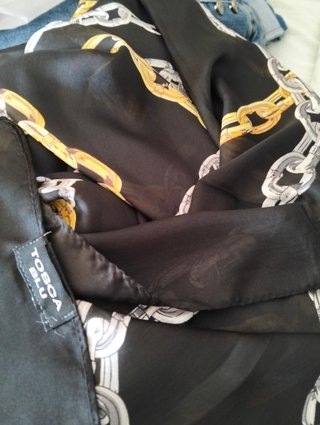 Foulard Tosca Blu Catena Nero Oro