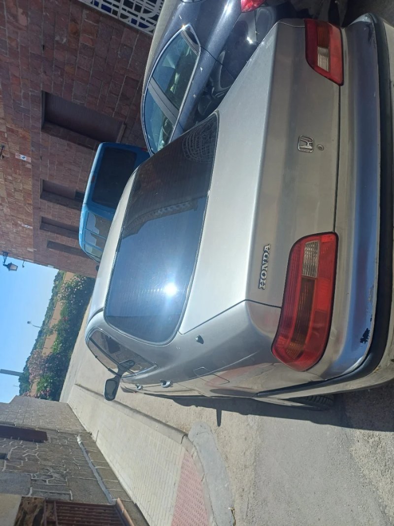 Honda Legend 1993 escucho todo tipo de ofertas - foto 1
