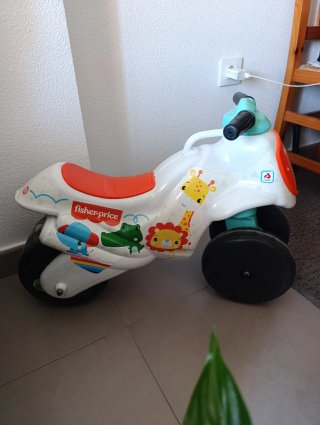 Moto infantil Fisher-Price