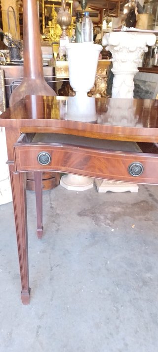 Mesa consola antigua de madera