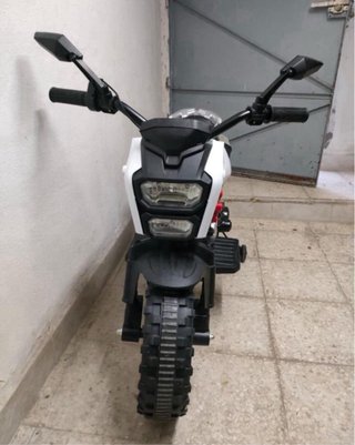 Moto batería Infantil 12V Roja y Blanca