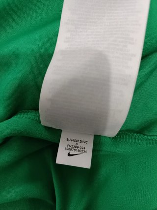 Camiseta Nike Talla S Verde