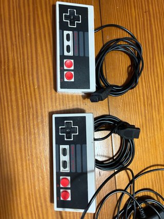 Consola Retro Nintendo NES con 2 Mandos