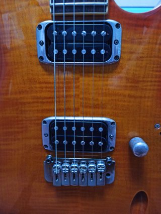 Guitarra Eléctrica Ibanez SA2120FM Prestige