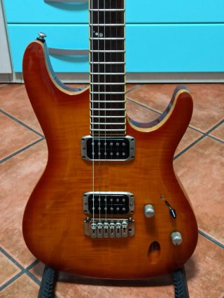 Guitarra Eléctrica Ibanez SA2120FM Prestige