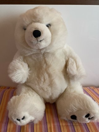 Oso de peluche blanco