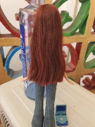 Bratz Lana Babyz Sitter.