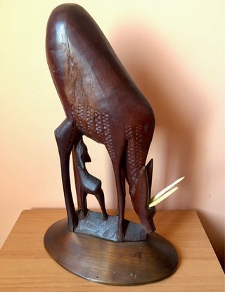 Gacela africana madera y hueso vintage