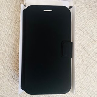 Funda iPhone 14 Pro OtterBox Strada Via Max Negra