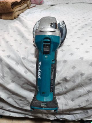 Radial Makita Inalámbrica LXT