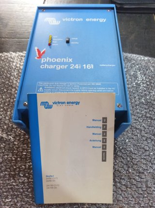 Cargador Victron Phoenix 24V 16A