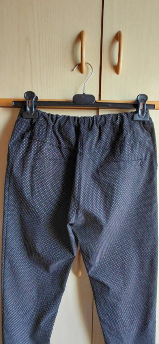 Pantaloni leggeri neri a pois bianchi