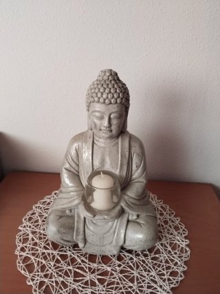 Figura Buda Sentado con Vela