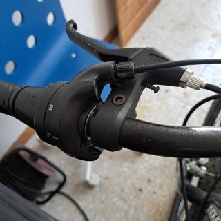 Bicicleta Montaña INDUR 18V Negra
