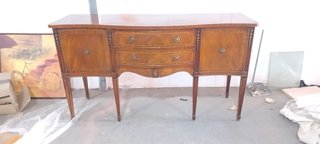Aparador estilo Luis XVI madera