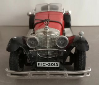 Coche Mercedes Benz SSK 1/18 Burago