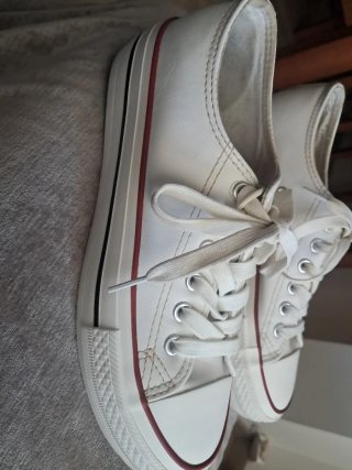 Zapatillas piel blancas talla 37 no marca