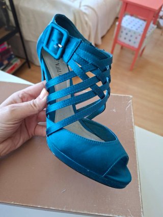 Sandalias fiesta Menbur Talla 38