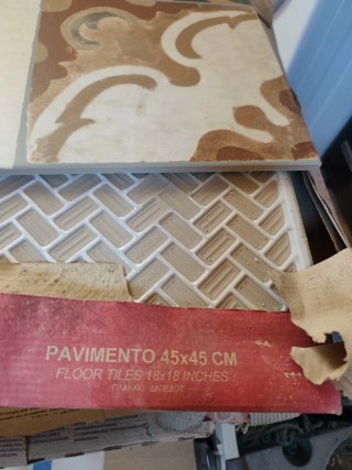 Lotes de Pavimento Cerámico GRES
