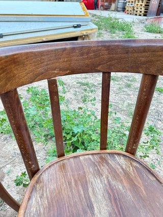 Sillas de cafetería de madera