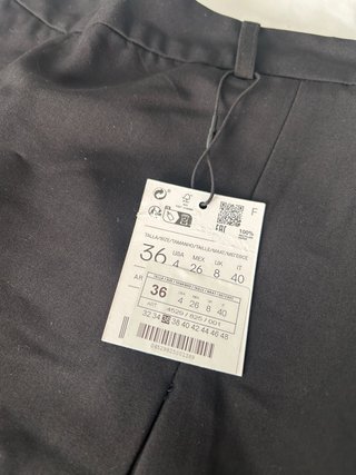 Pantalón falda Stradivarius Talla 36