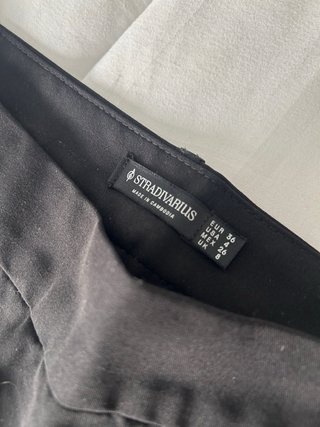 Pantalón falda Stradivarius Talla 36