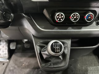 Renault TRAFIC 2.0 DCI 145 COMBI 9 (2021)