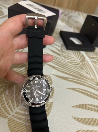 Reloj North Edge Negro y Plateado