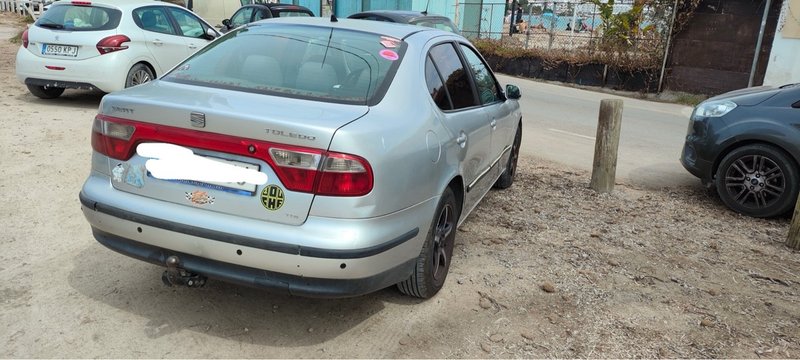 SEAT Toledo 2001 - foto 1
