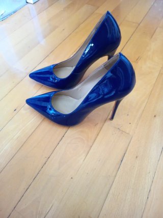 Zapatos tacón Christian Louboutin azul