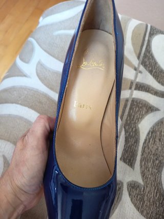 Zapatos tacón Christian Louboutin azul