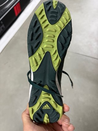 Botas multitacos Adidas verdes y blancas