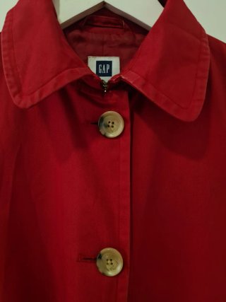 Gabardina Gap Vintaje con cinturón Roja Talla S
