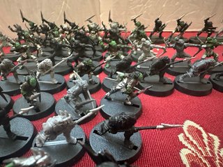 Lote 64 orcos de moria warhammer esdla lotr