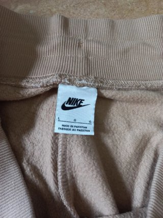 Chándal Nike Beige Logo Bordado