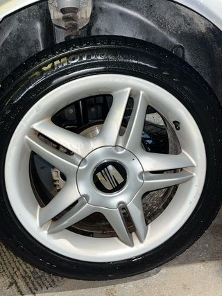 Lavado interior y exterior con detalling extra