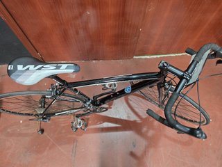 Bicicleta WST 500 Pure Instinct Carretera