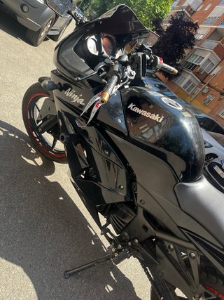 Kawasaki Ninja 250R 2008 Negra