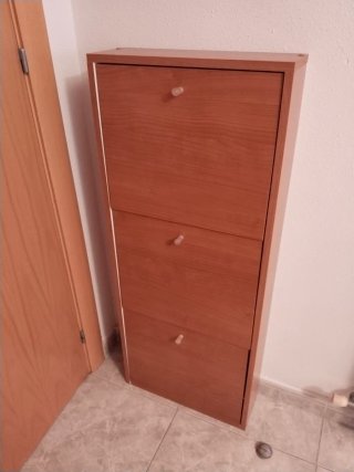 Zapatero 107cm alto, 15cm fondo, 43cm ancho
