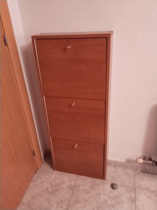 Zapatero 107cm alto, 15cm fondo, 43cm ancho