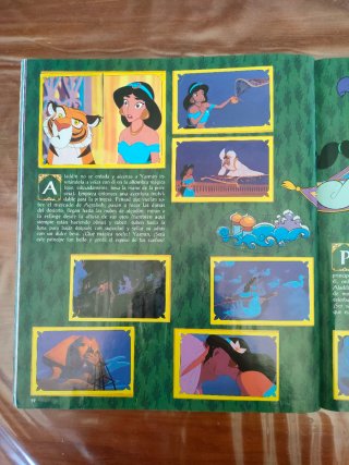 Álbum Panini Disney Aladdin Completo. Buen Estado