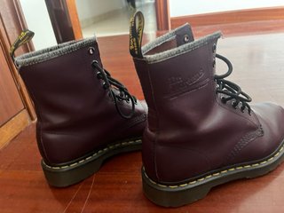 Botas Dr. Martens Morado Borgoña