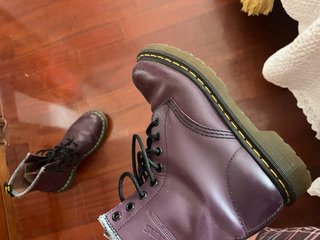 Botas Dr. Martens Morado Borgoña