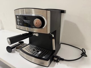 Cafetera Cecotec Power Espresso 20